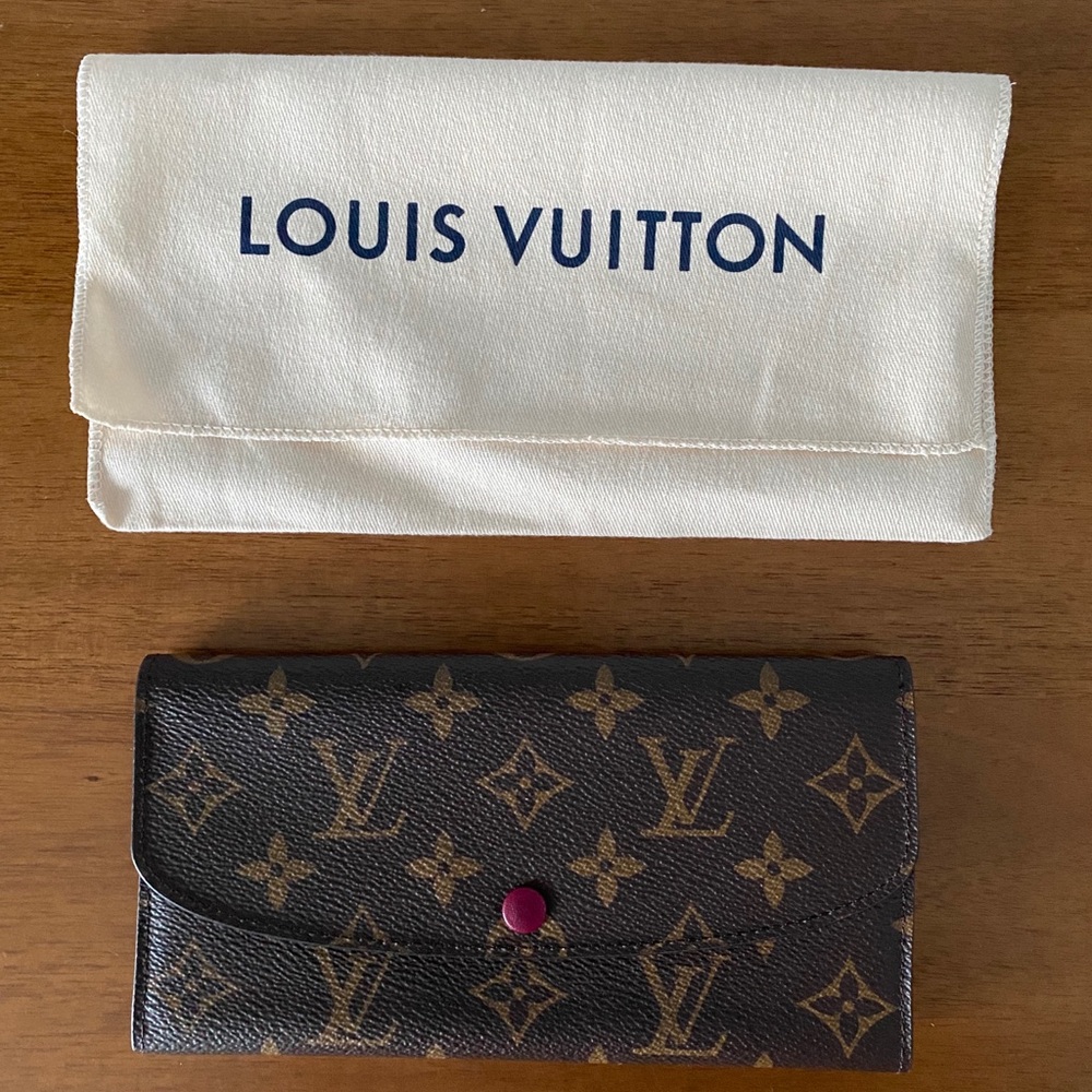 Monogram Emelie Wallet... Pristine condition.